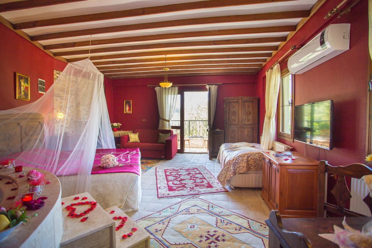 Efes Butik Otel Kirazli (Aegean) Ngoại thất bức ảnh