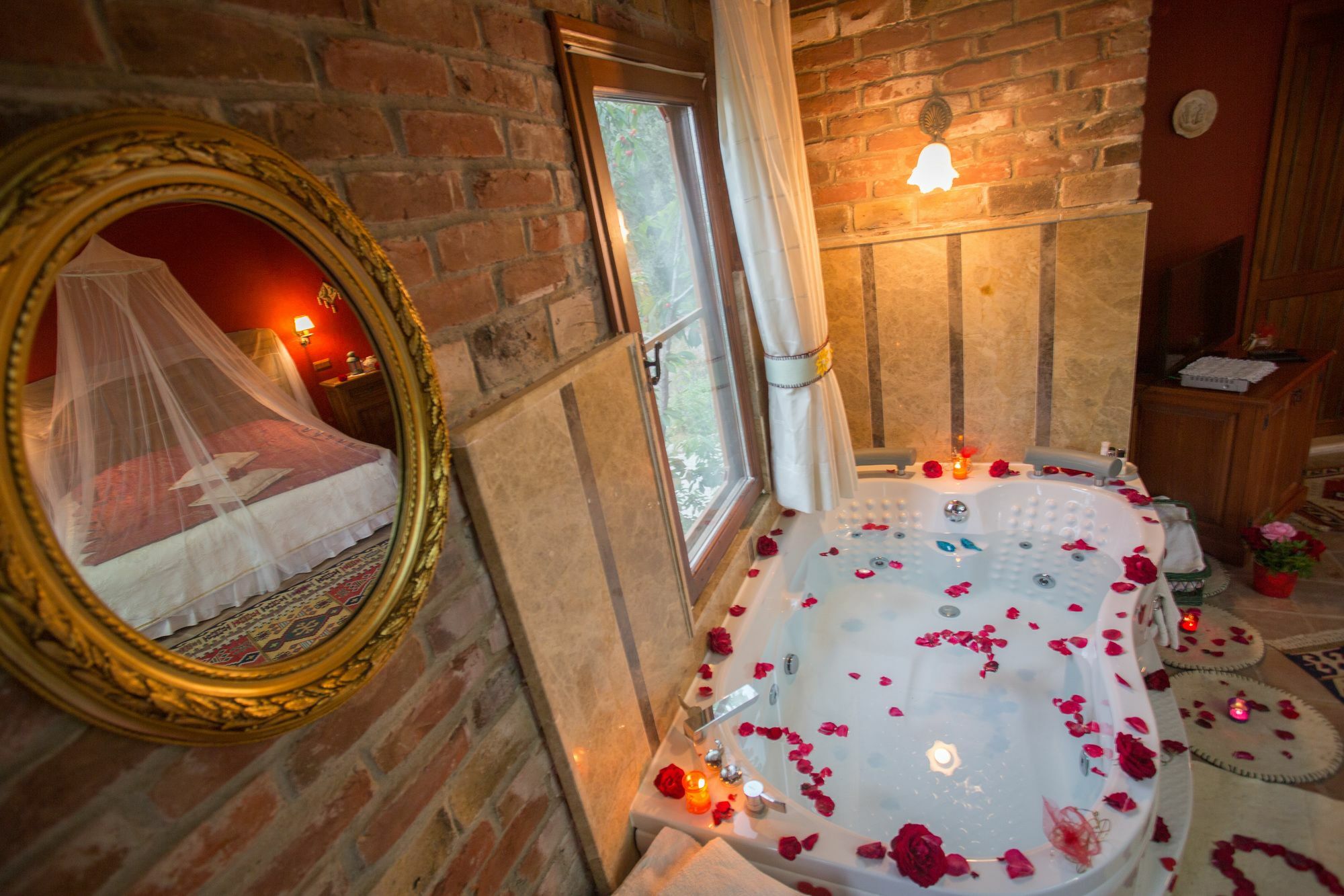 Efes Butik Otel Kirazli (Aegean) Ngoại thất bức ảnh